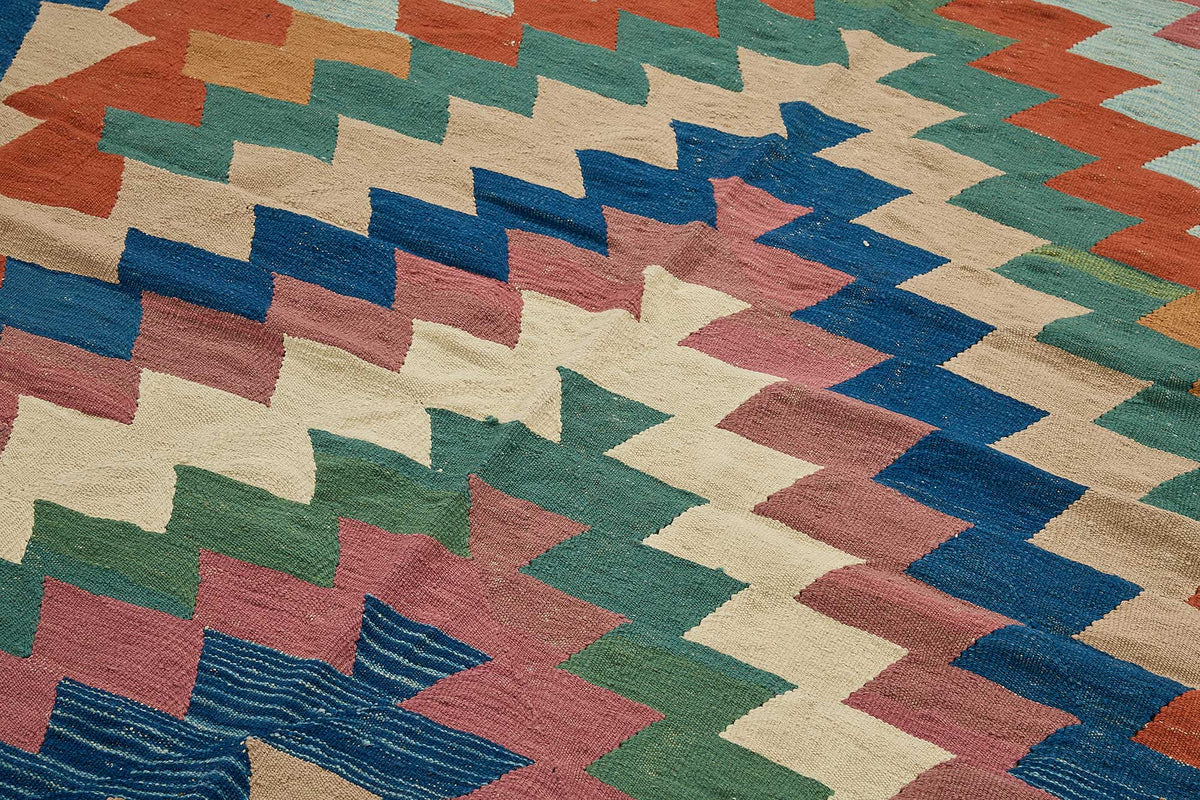 7x10 Handwoven Turkish Kilim Rug - 50603