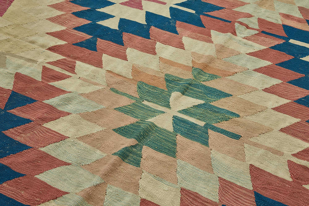 7x9 Handwoven Turkish Kilim Rug - 50607