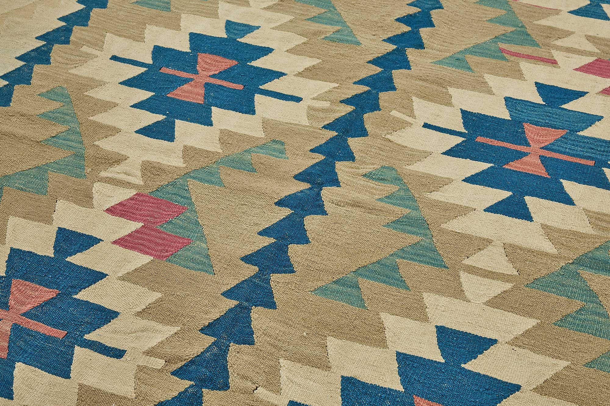 6x10 Handwoven Turkish Kilim Rug - 50625