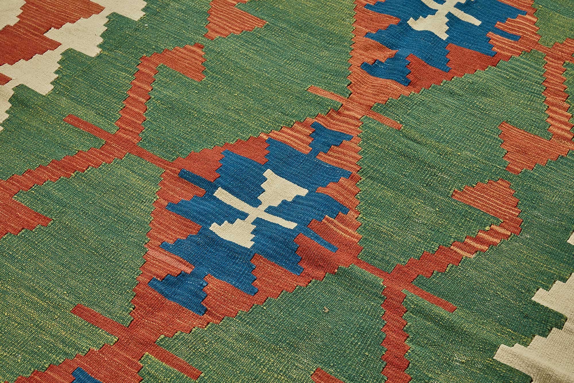 6x8 Handwoven Turkish Kilim Rug - 50626
