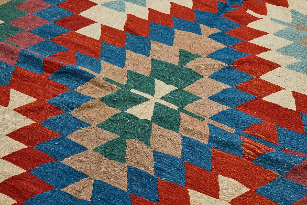 6x9 Handwoven Turkish Kilim Rug - 50637