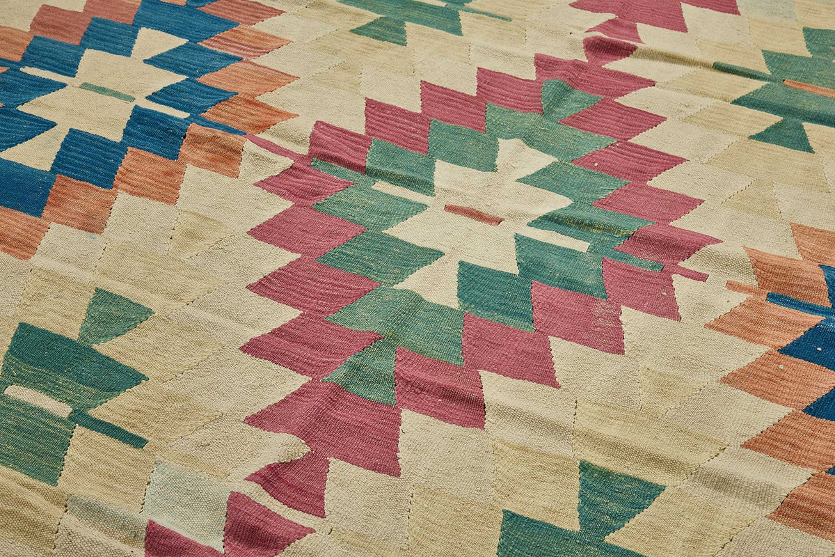 7x10 Handwoven Turkish Kilim Rug - 50647
