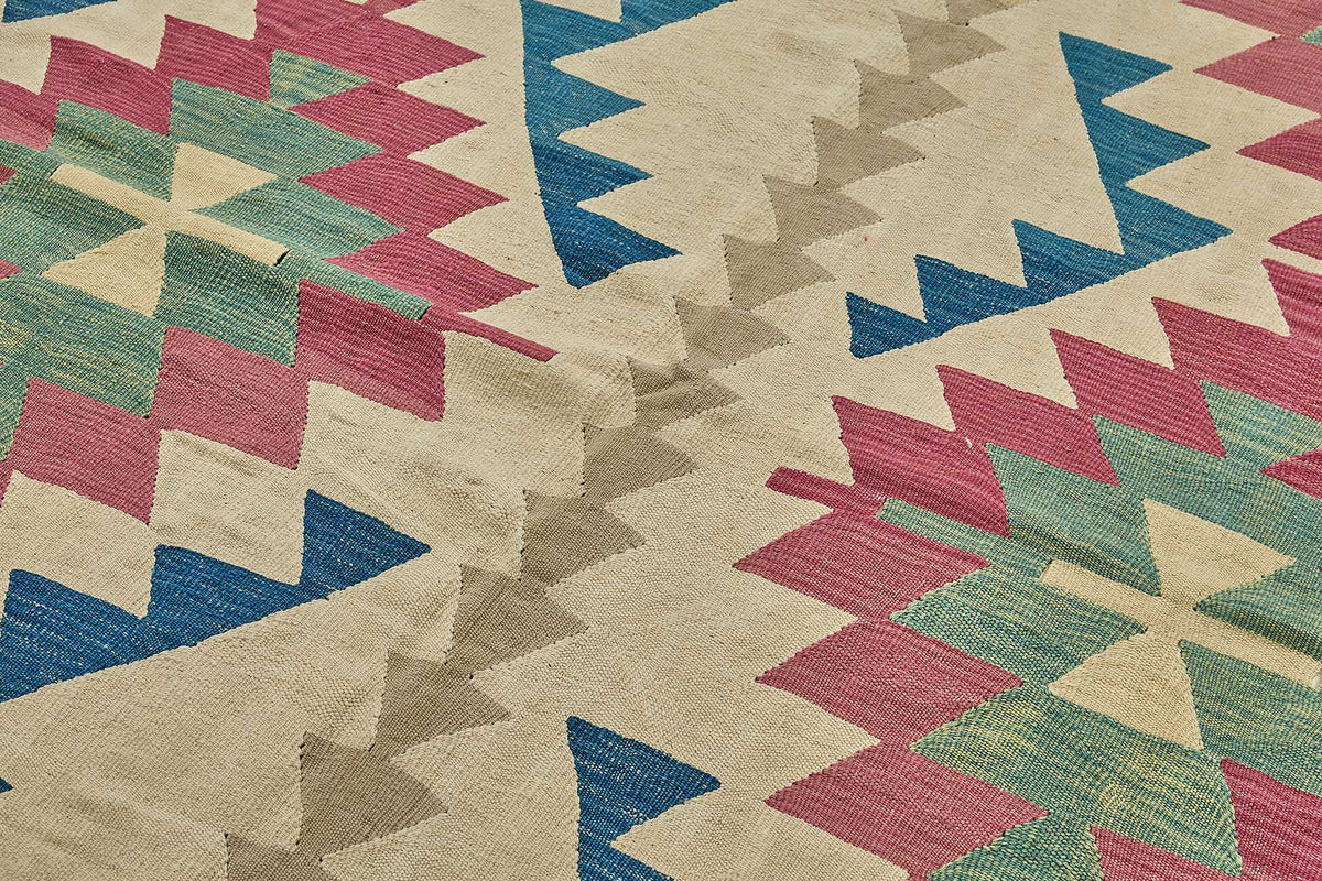 6x9 Handwoven Turkish Kilim Rug - 50658