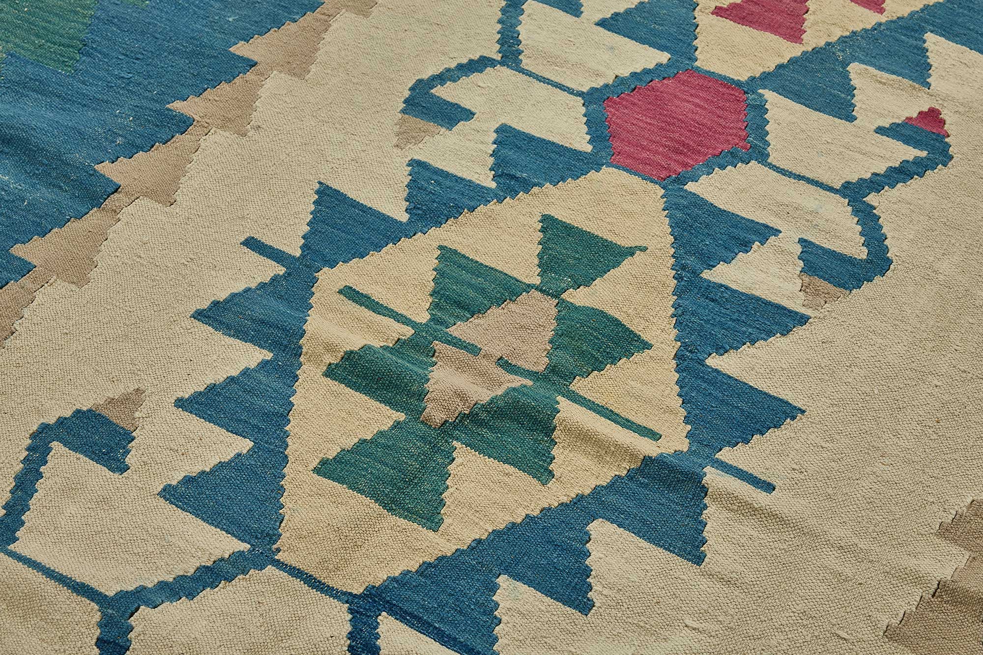 6x9 Handwoven Turkish Kilim Rug - 50684
