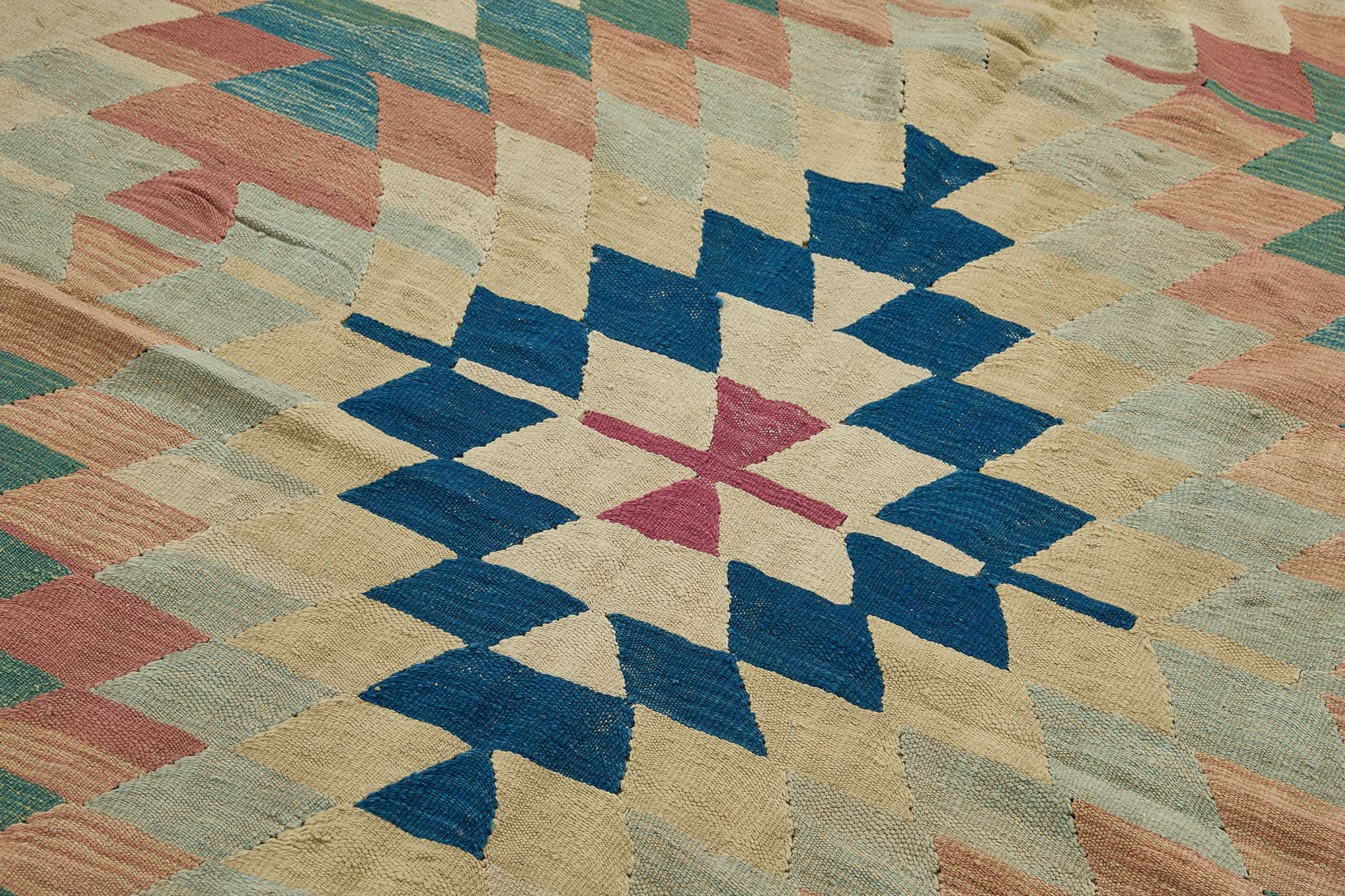 6x10 Handwoven Turkish Kilim Rug - 50691