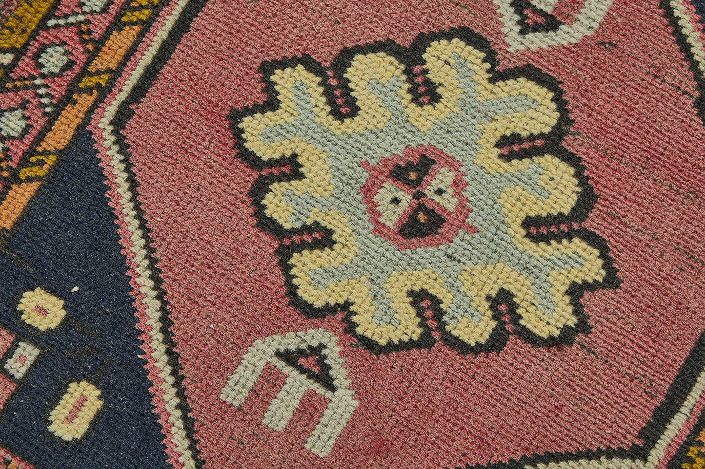 2x3 Vintage Turkish Small Rug – 50780