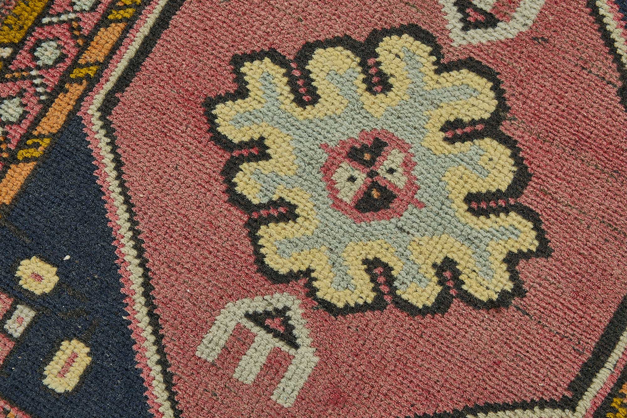 2x3 Vintage Turkish Small Rug – 50780