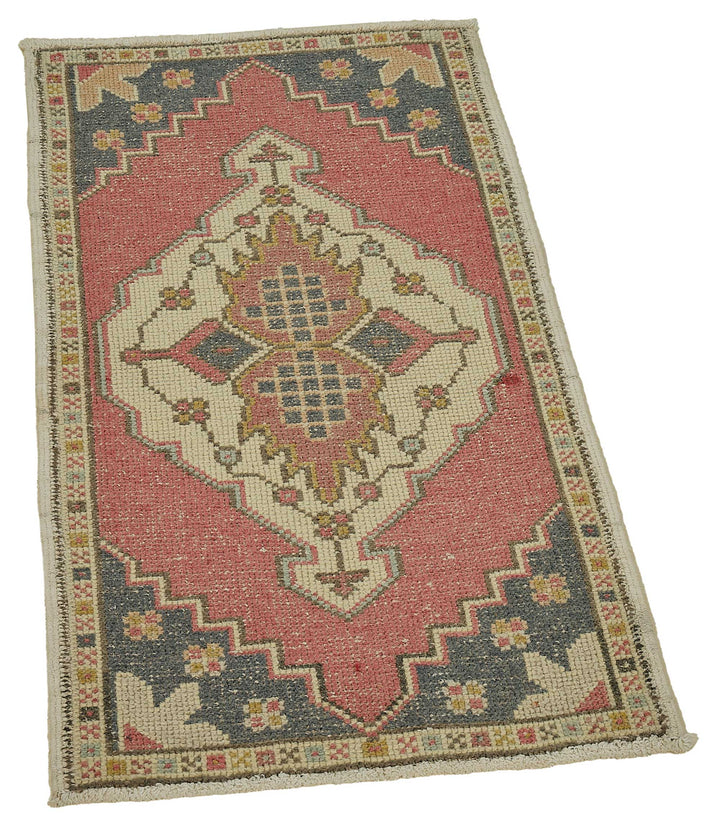 2x3 Vintage Turkish Small Rug – 50782