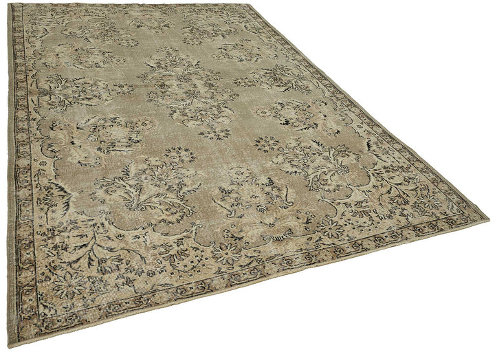 7x10 Hand-Knotted Turkish Vintage Rug - 50808