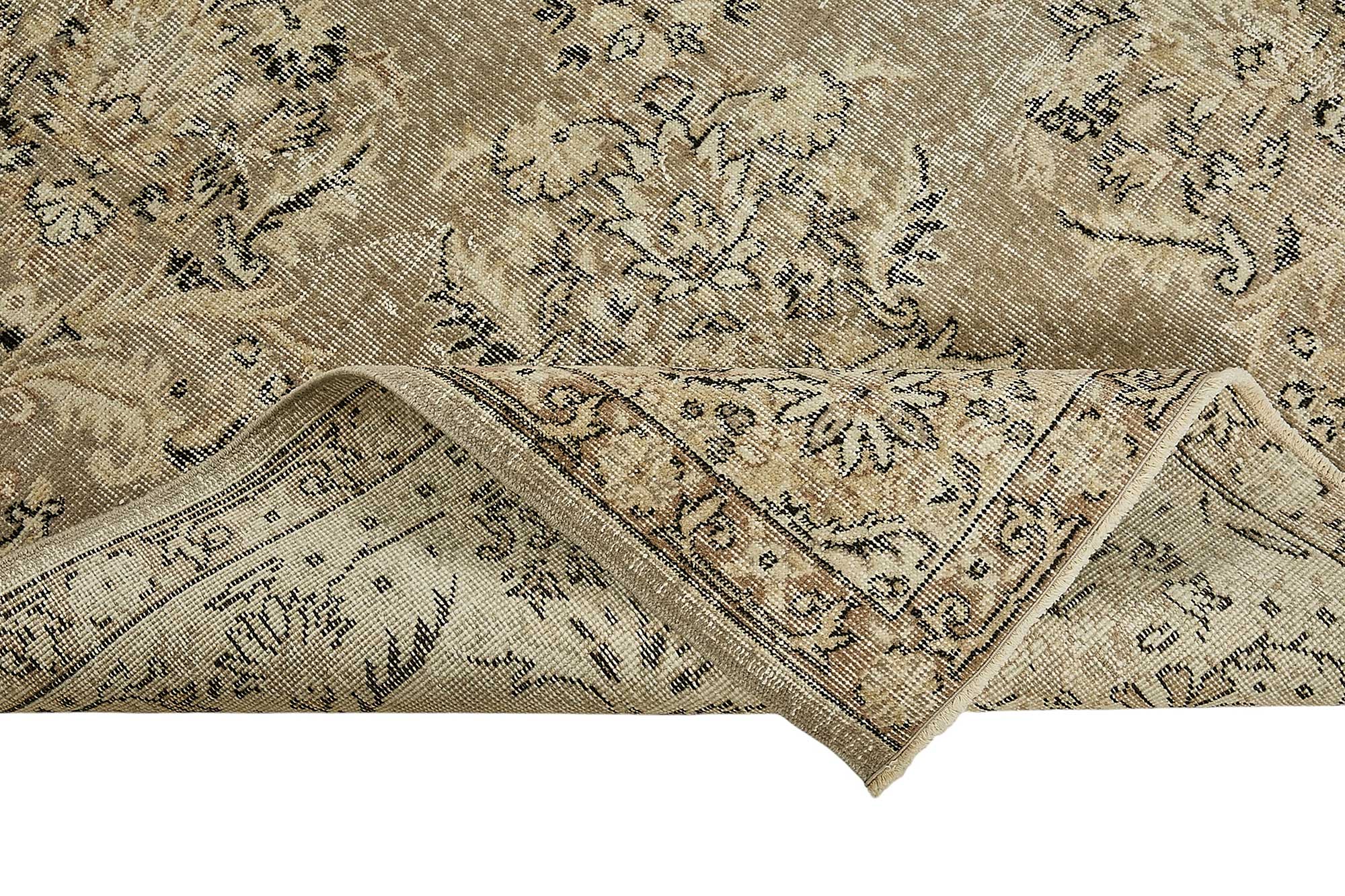 7x10 Hand-Knotted Turkish Vintage Rug - 50808