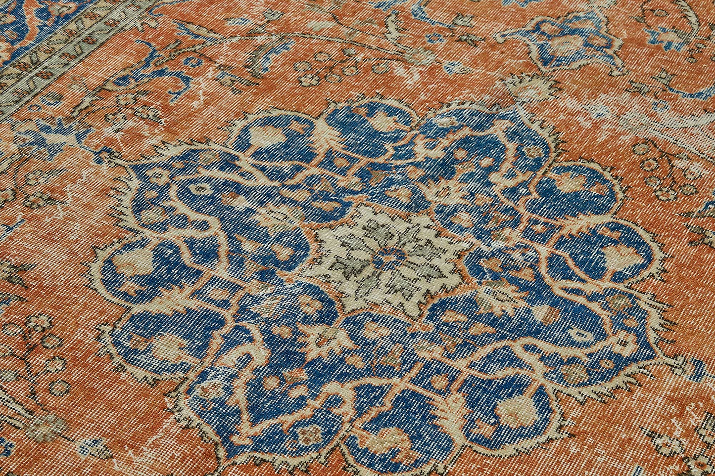 7x10 Hand-Knotted Turkish Vintage Rug - 50809
