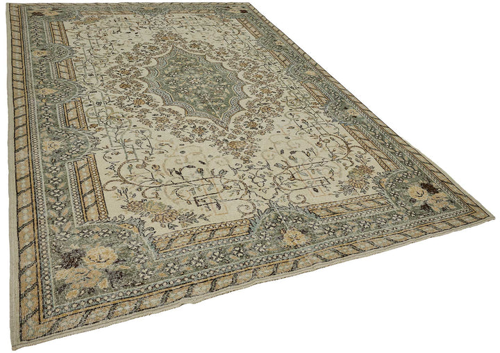 7x10 Hand-Knotted Turkish Vintage Rug - 50810