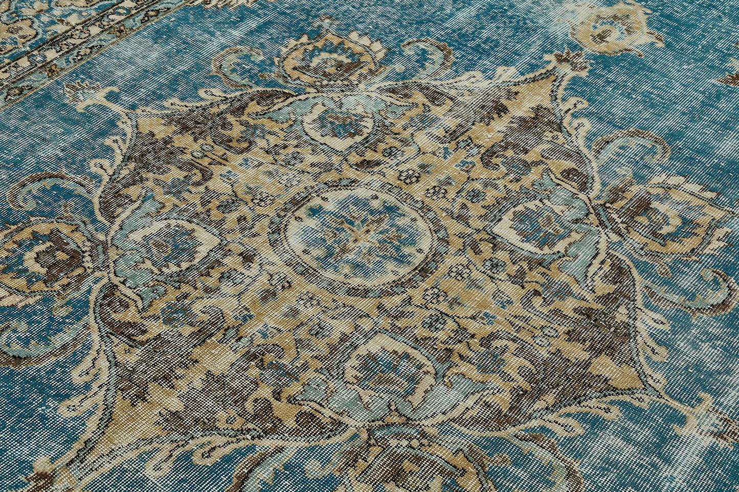 7x10 Hand-Knotted Turkish Vintage Rug - 50813