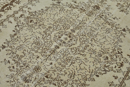 7x10 Hand-Knotted Turkish Vintage Rug - 50824