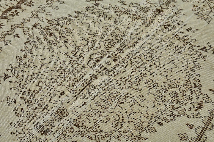 7x10 Hand-Knotted Turkish Vintage Rug - 50824