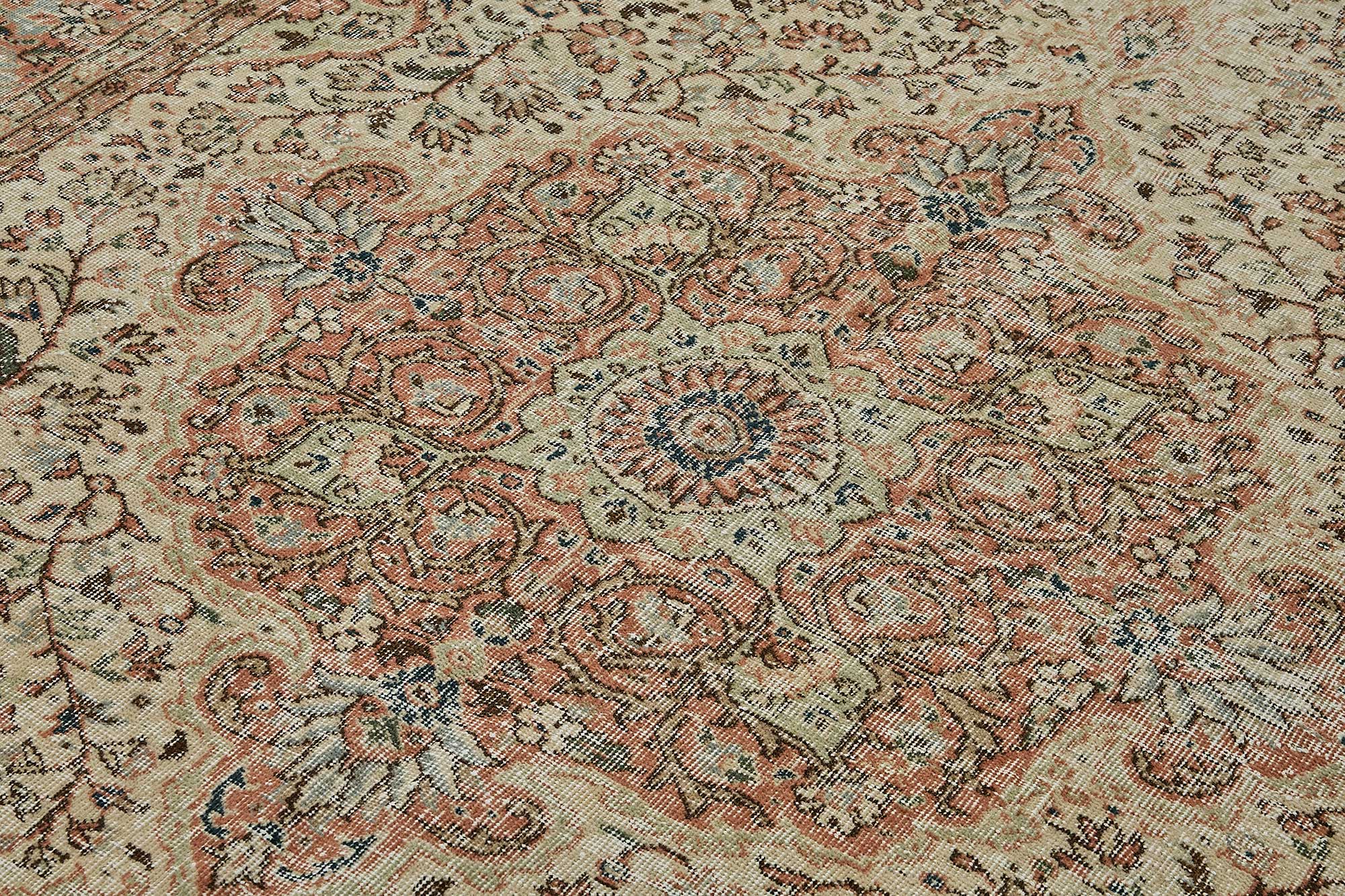 7x10 Hand-Knotted Turkish Vintage Rug - 50832