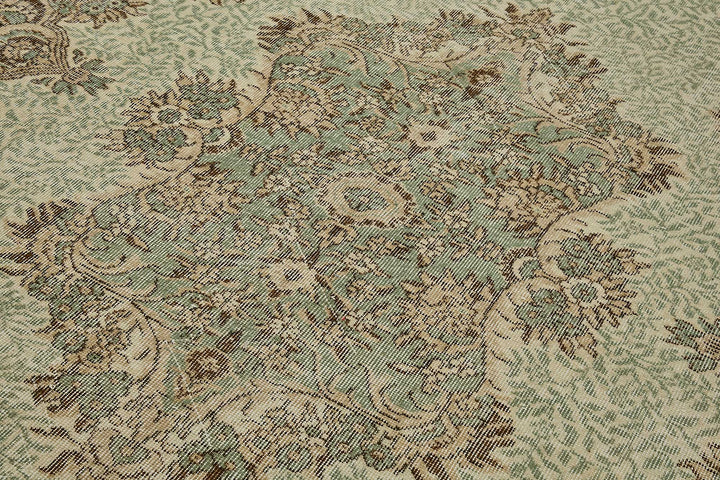 7x10 Hand-Knotted Turkish Vintage Rug - 50833