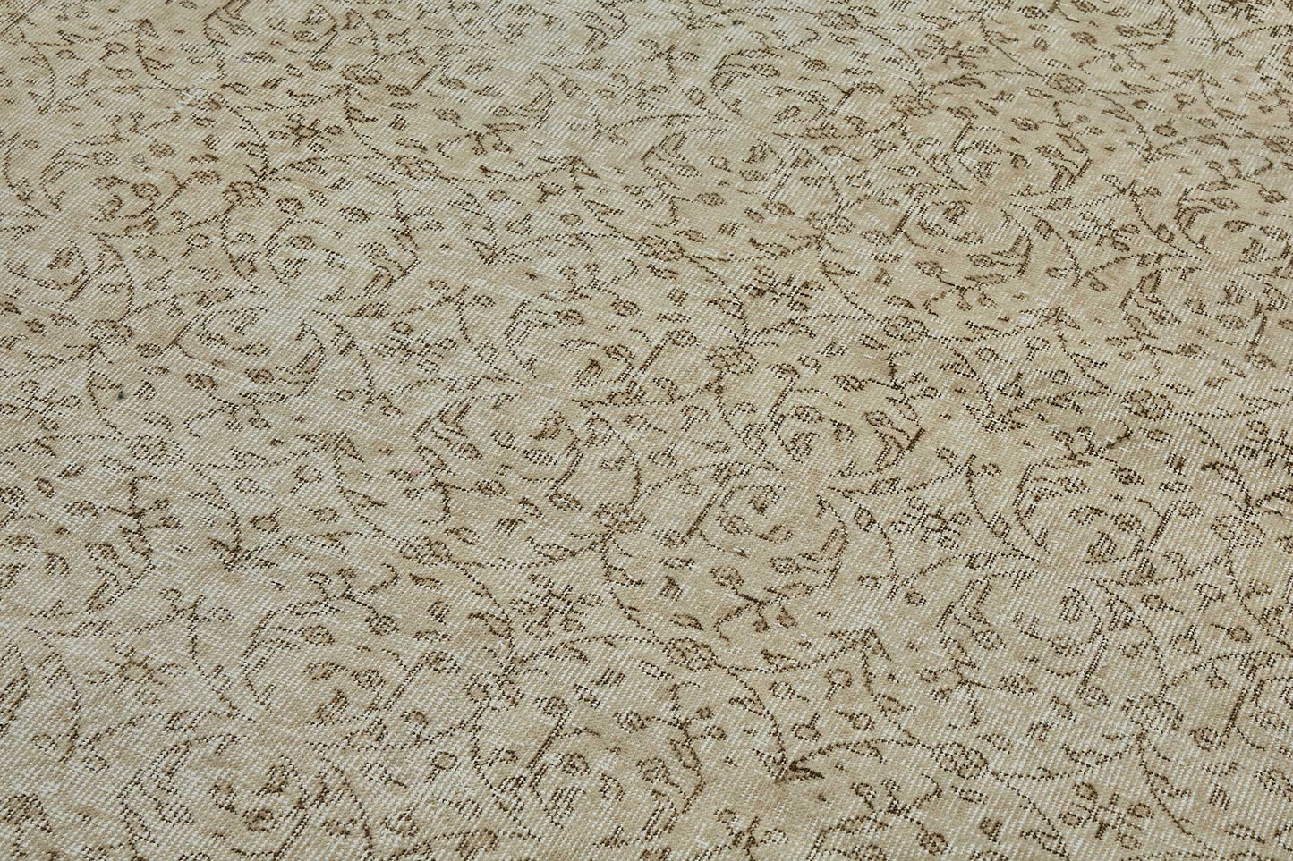 7x10 Hand-Knotted Turkish Vintage Rug - 50838