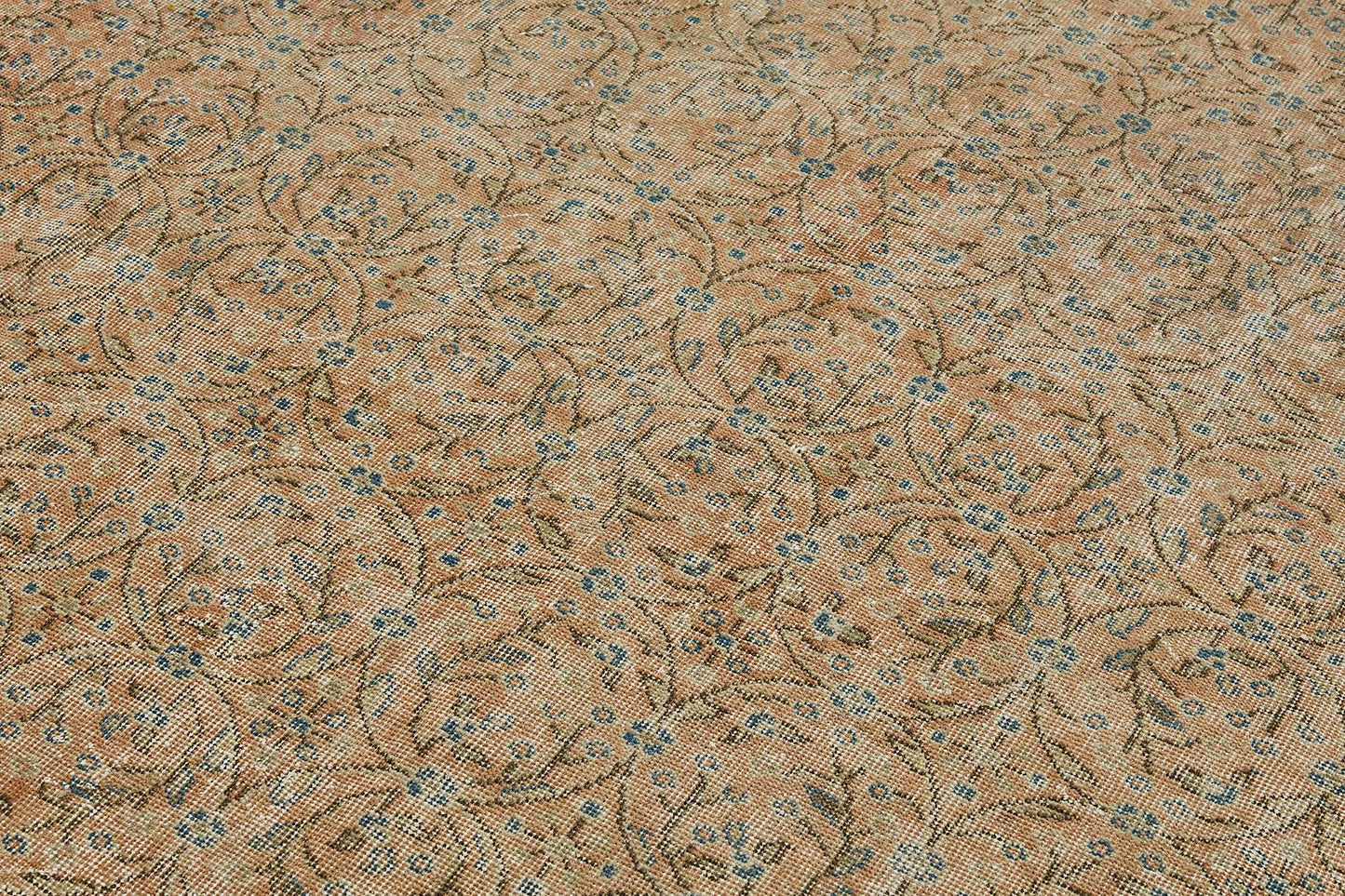 7x10 Hand-Knotted Turkish Vintage Rug - 50839