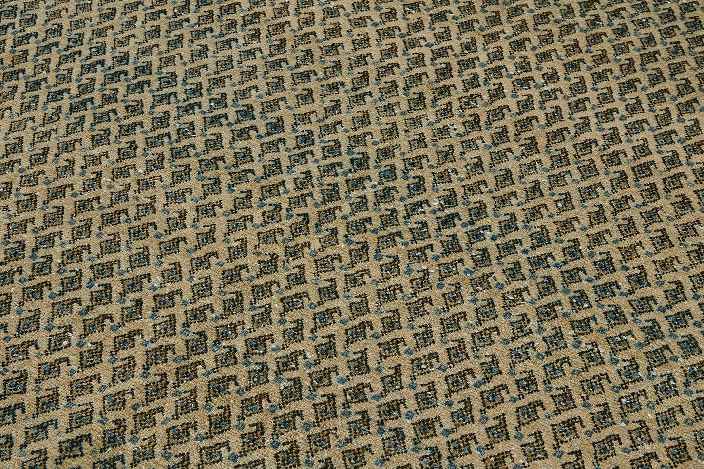 7x10 Hand-Knotted Vintage Rug - 51015