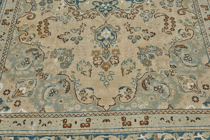 7x9 Hand-Knotted Vintage Rug - 51017