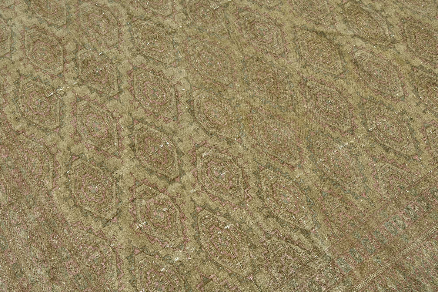 7x10 Hand-Knotted Vintage Rug - 51018