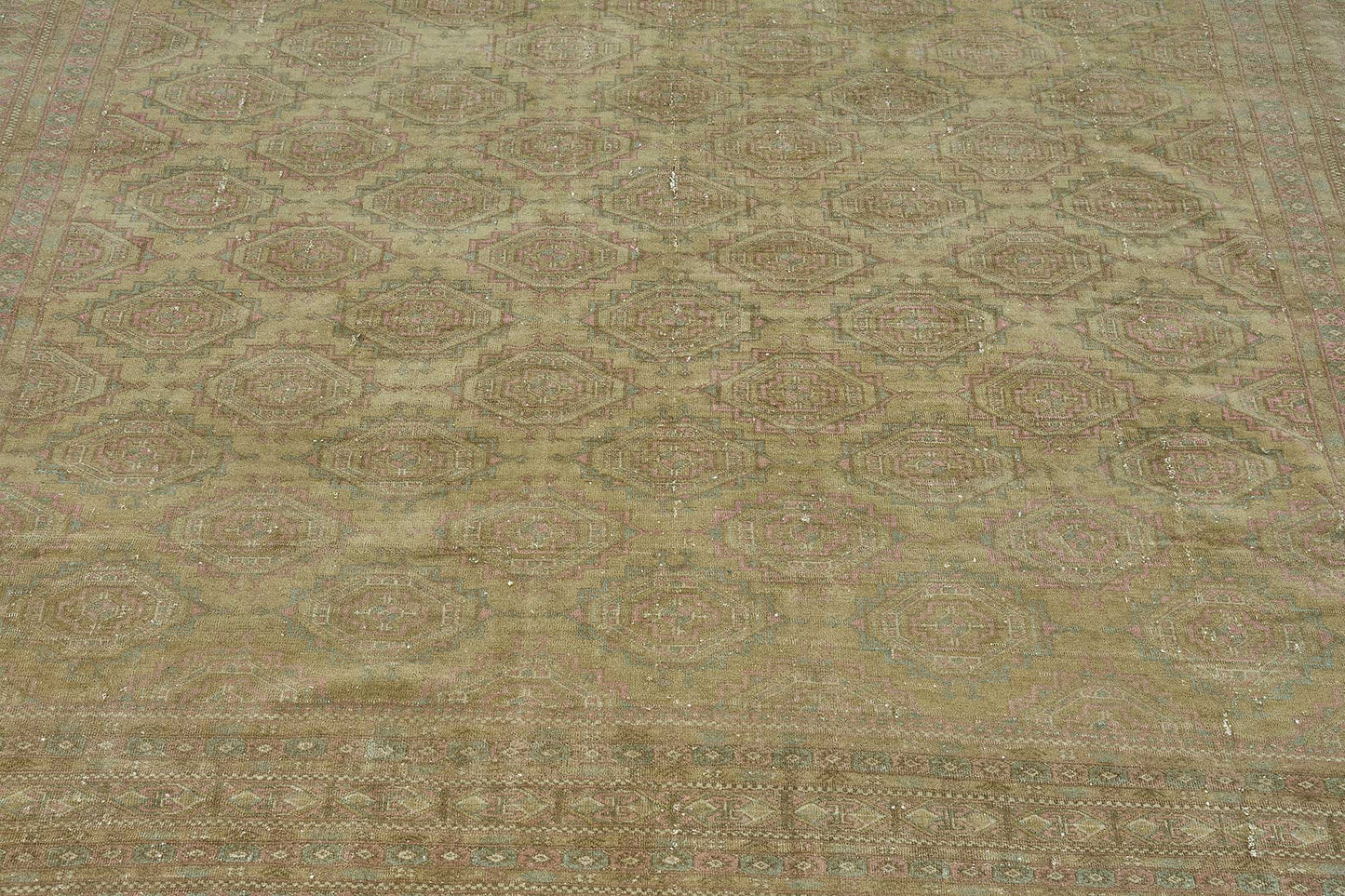 7x10 Hand-Knotted Vintage Rug - 51018