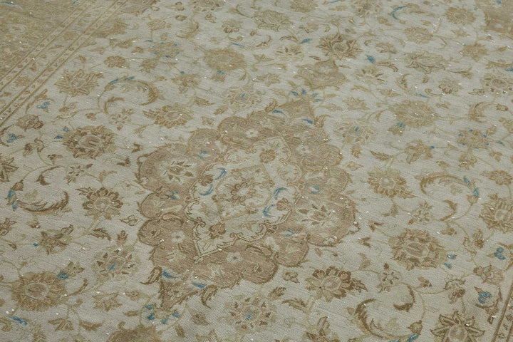 6x10 Hand-Knotted Vintage Rug - 51019