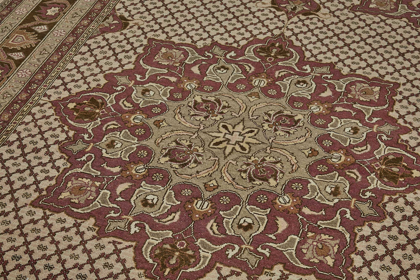 6x10 Hand-Knotted Vintage Rug - 51020