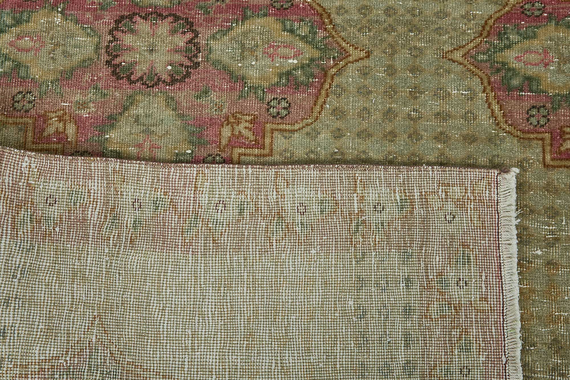 7x10 Hand-Knotted Vintage Rug - 51023