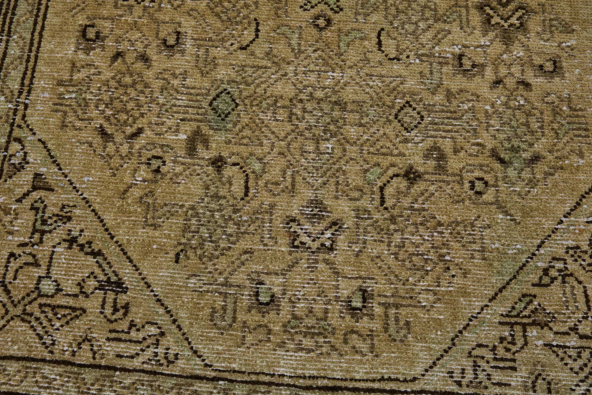3x10 Hand-Knotted Vintage Rug - 51024