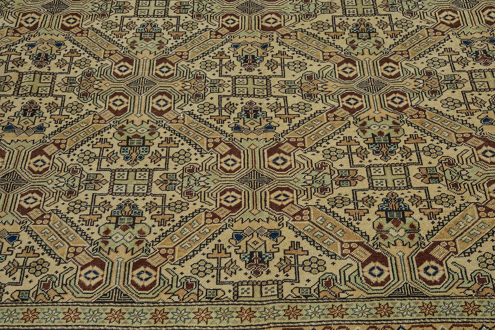 8x12 Hand-Knotted Vintage Rug - 51035