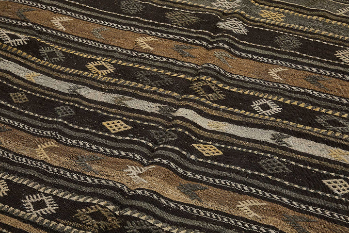 6x11 Vintage Turkish Goat Hair Kilim Rug - 51269