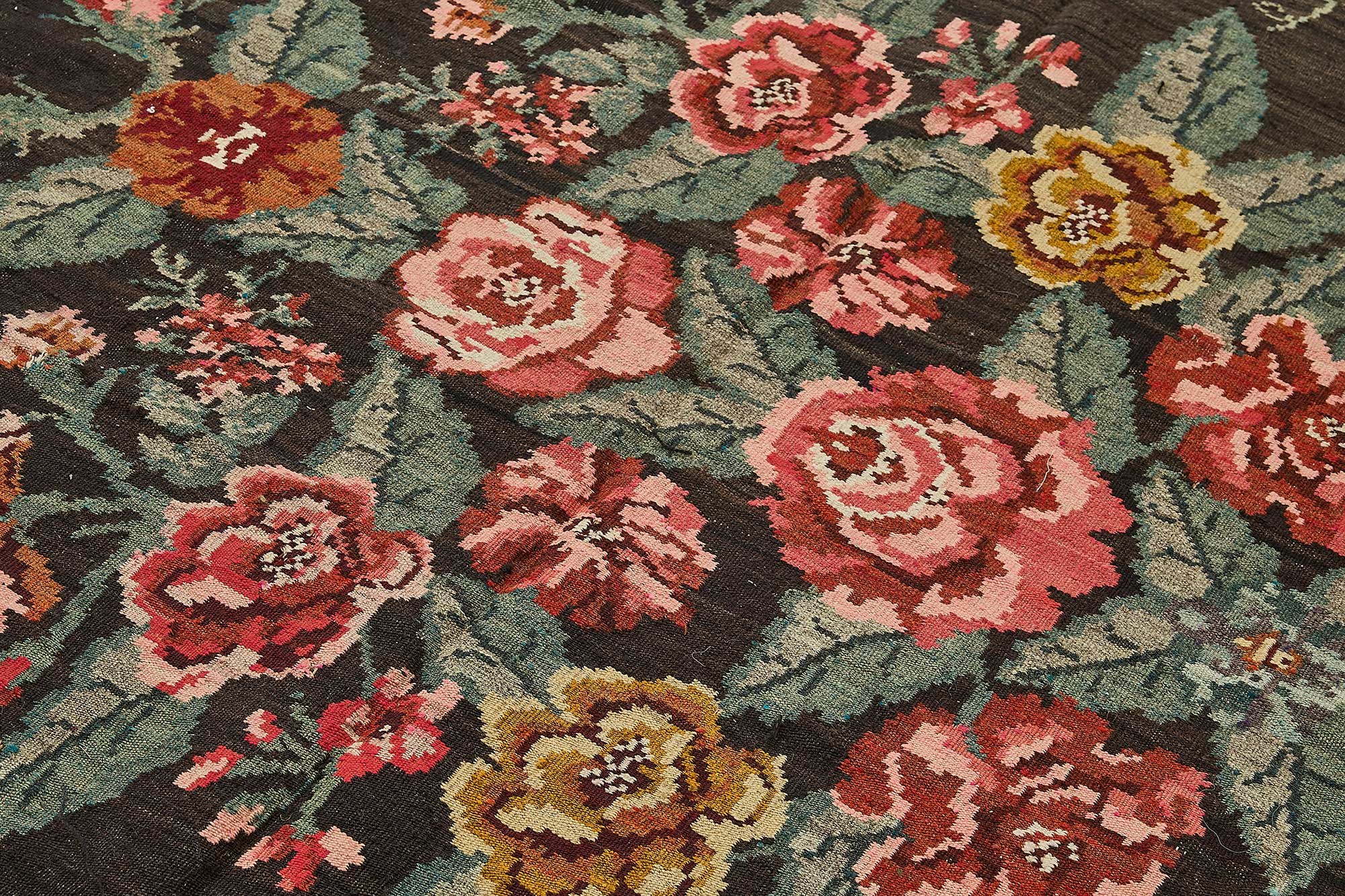 6x9 Black Vintage Moldovan Kilim Rug - 51301