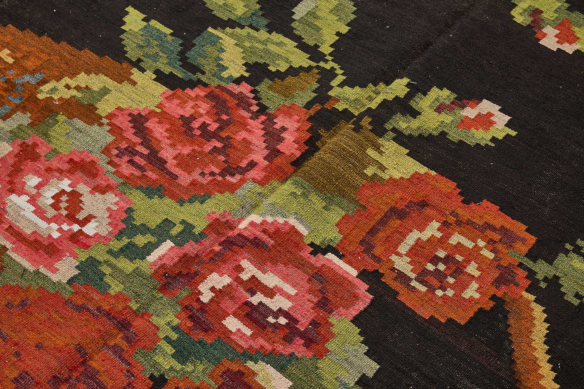 7x10 Black Vintage Moldovan Kilim Rug - 51311