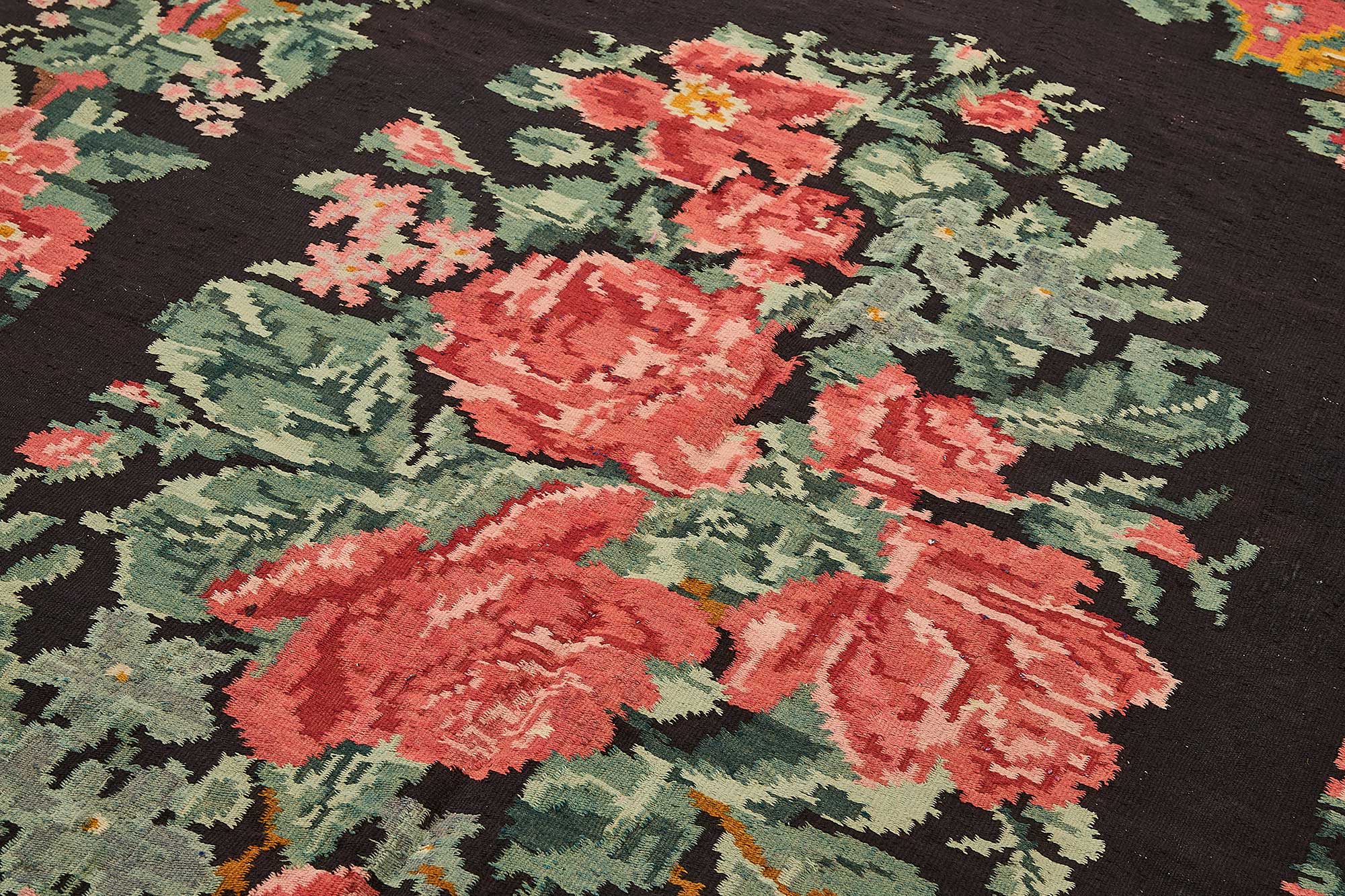 6x9 Black Vintage Moldovan Kilim Rug - 51320