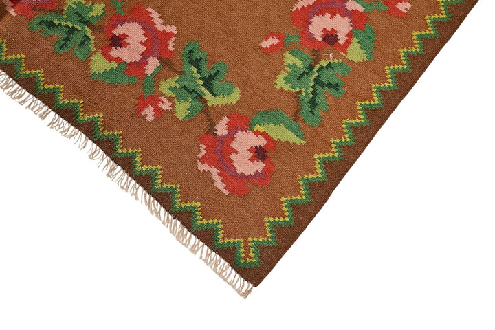 5x9 Brown Vintage Moldovan Kilim Rug - 51332