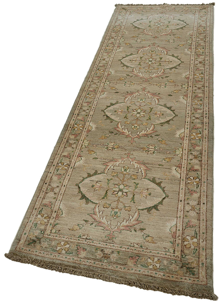 3x9 Beige Handmade Floral Medallion Oushak Rug - 51413