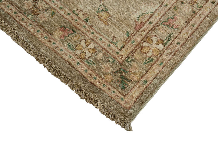 3x9 Beige Handmade Floral Medallion Oushak Rug - 51413