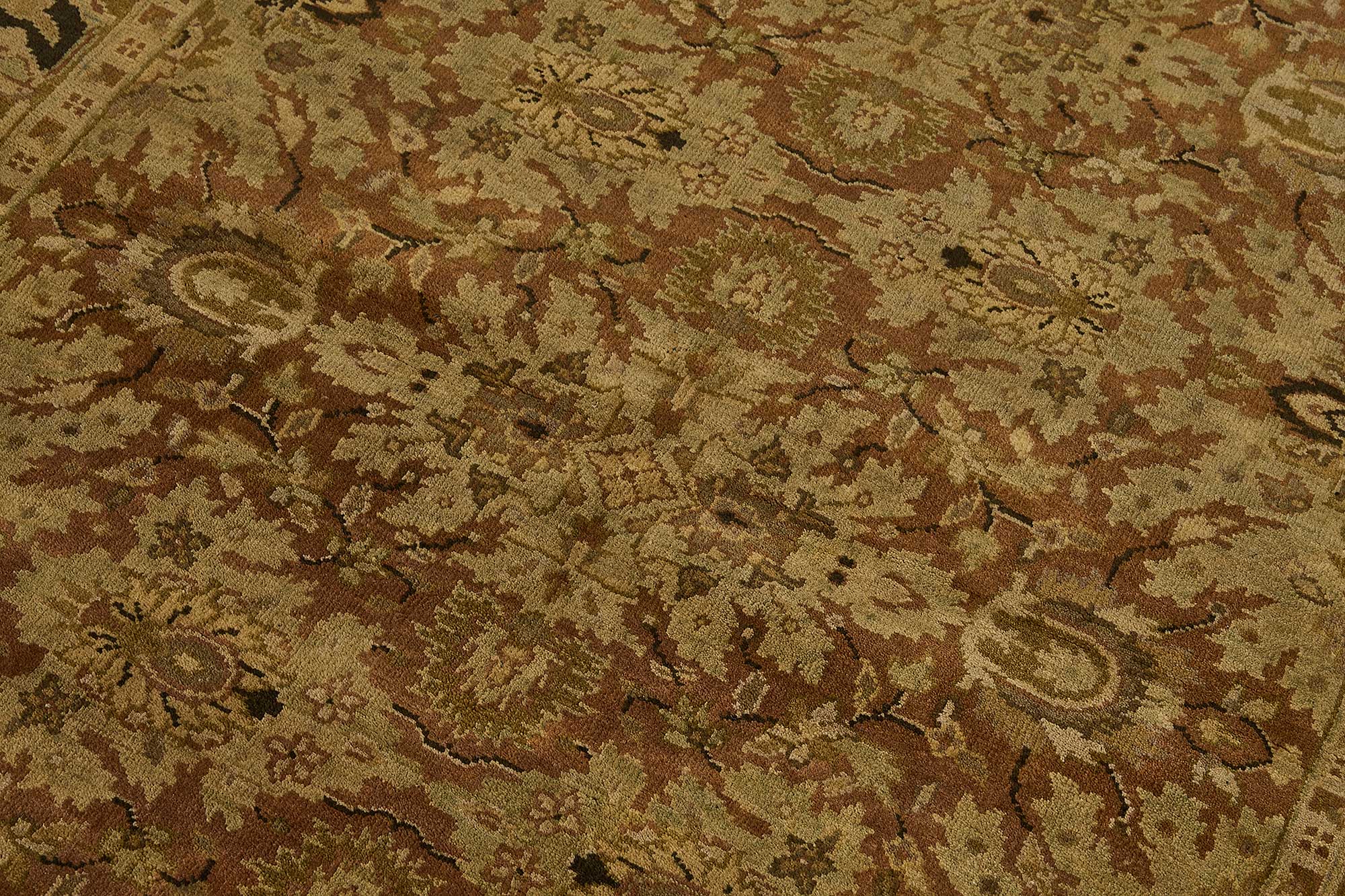 4x6 Red Traditional Medallion Oushak Rug - 51601