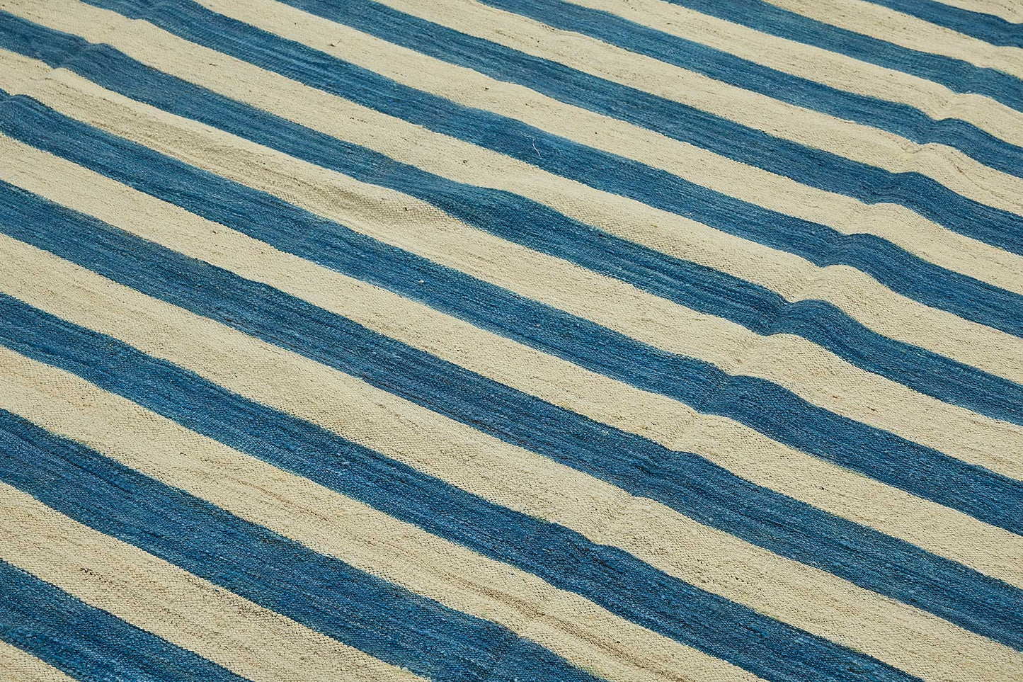 10x13 Contemporary Wool Kilim Rug - 51740