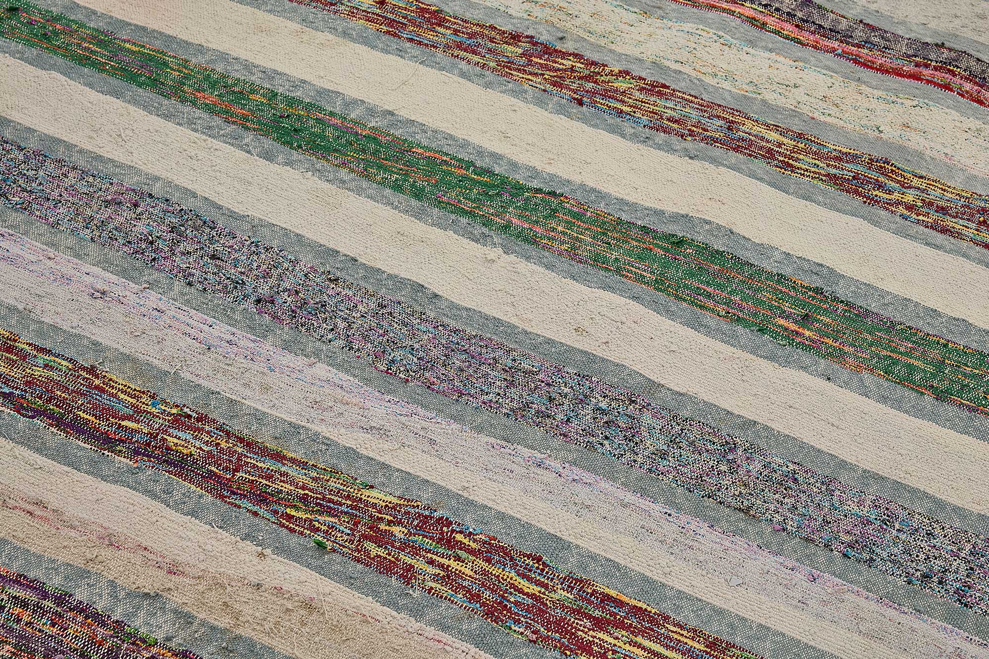 6x9 Handmade Vintage Chaput Kilim Rug - 51813
