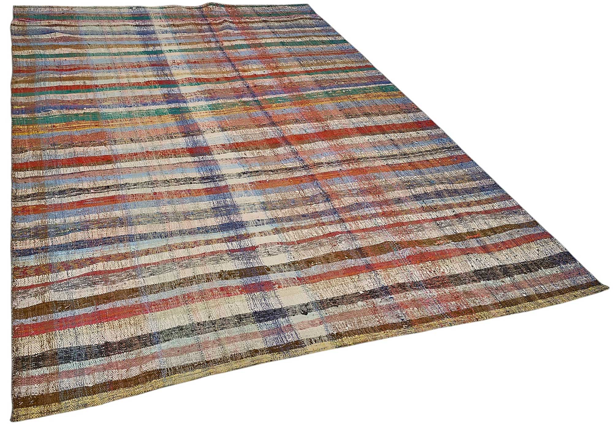 6x9 Handmade Vintage Chaput Kilim Rug - 51825