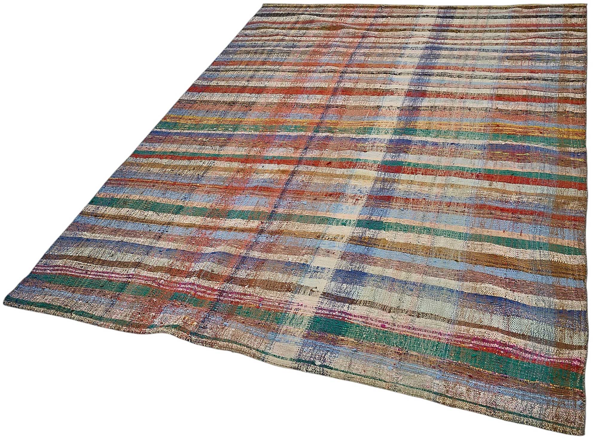 6x9 Handmade Vintage Chaput Kilim Rug - 51825