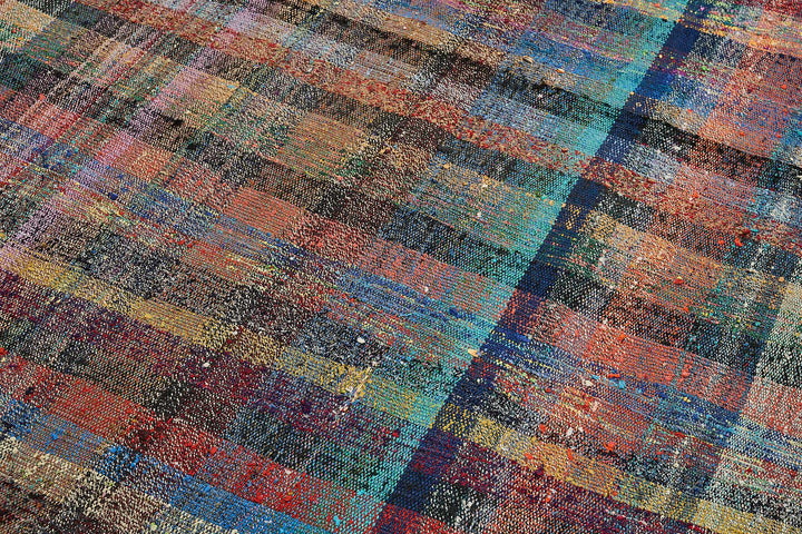 5x11 Handmade Vintage Chaput Kilim Rug - 51828