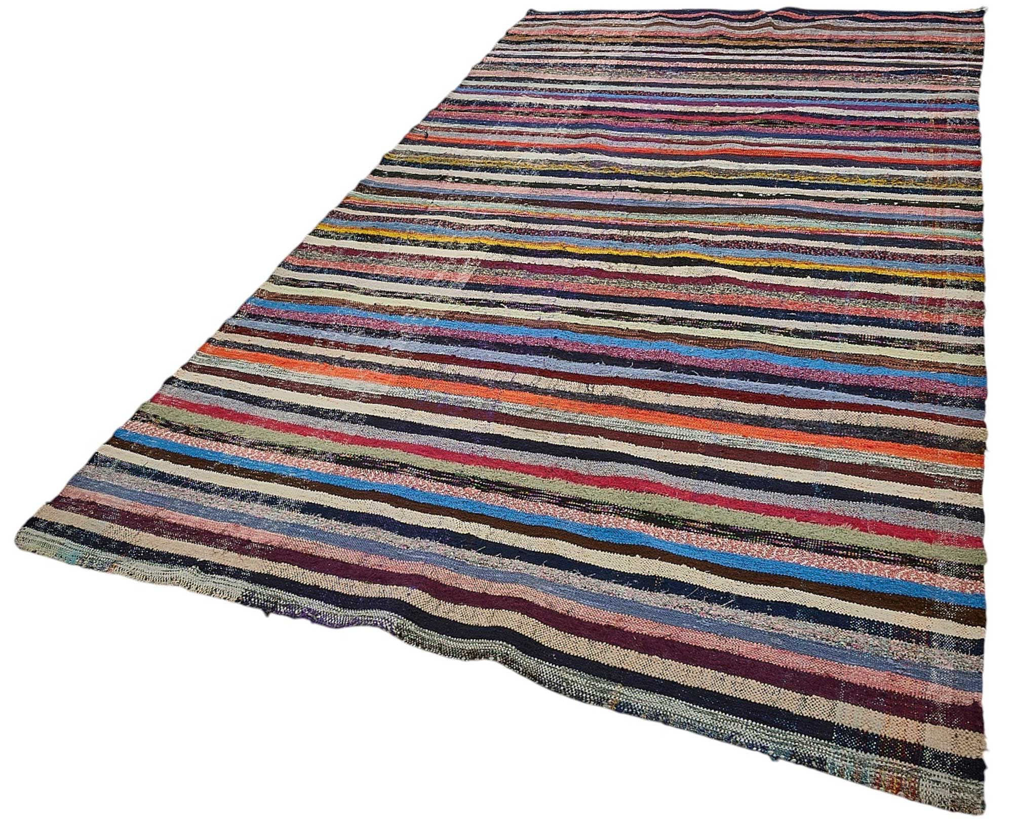 6x11 Handmade Vintage Chaput Kilim Rug - 51829