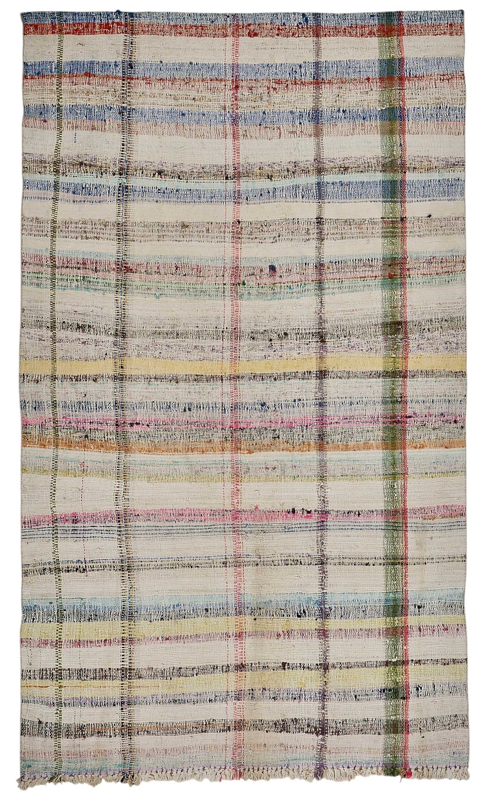 5x8 Handmade Vintage Chaput Kilim Rug - 51834
