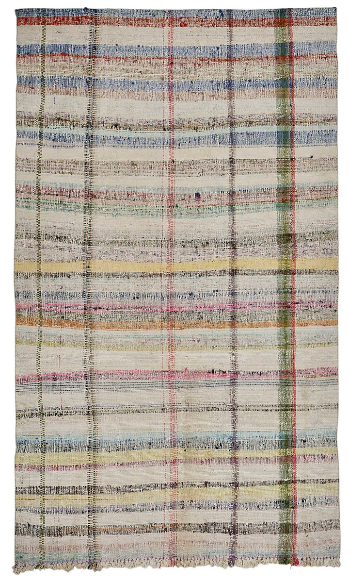 5x8 Handmade Vintage Chaput Kilim Rug - 51834