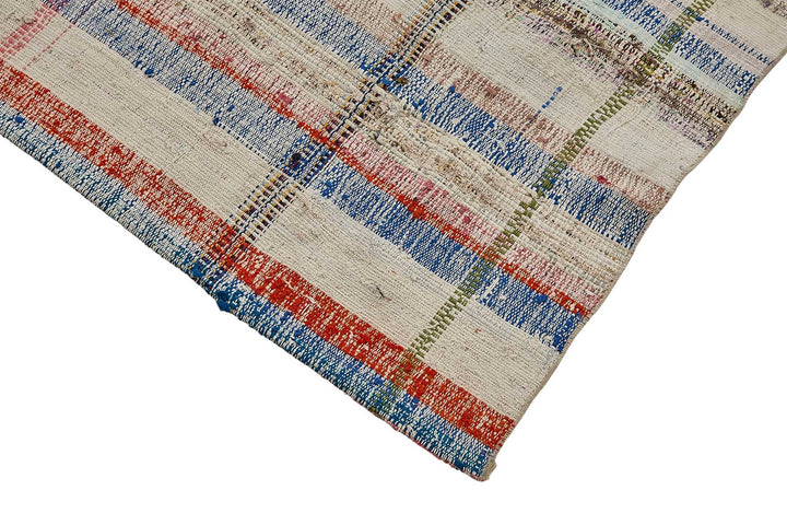 5x8 Handmade Vintage Chaput Kilim Rug - 51834