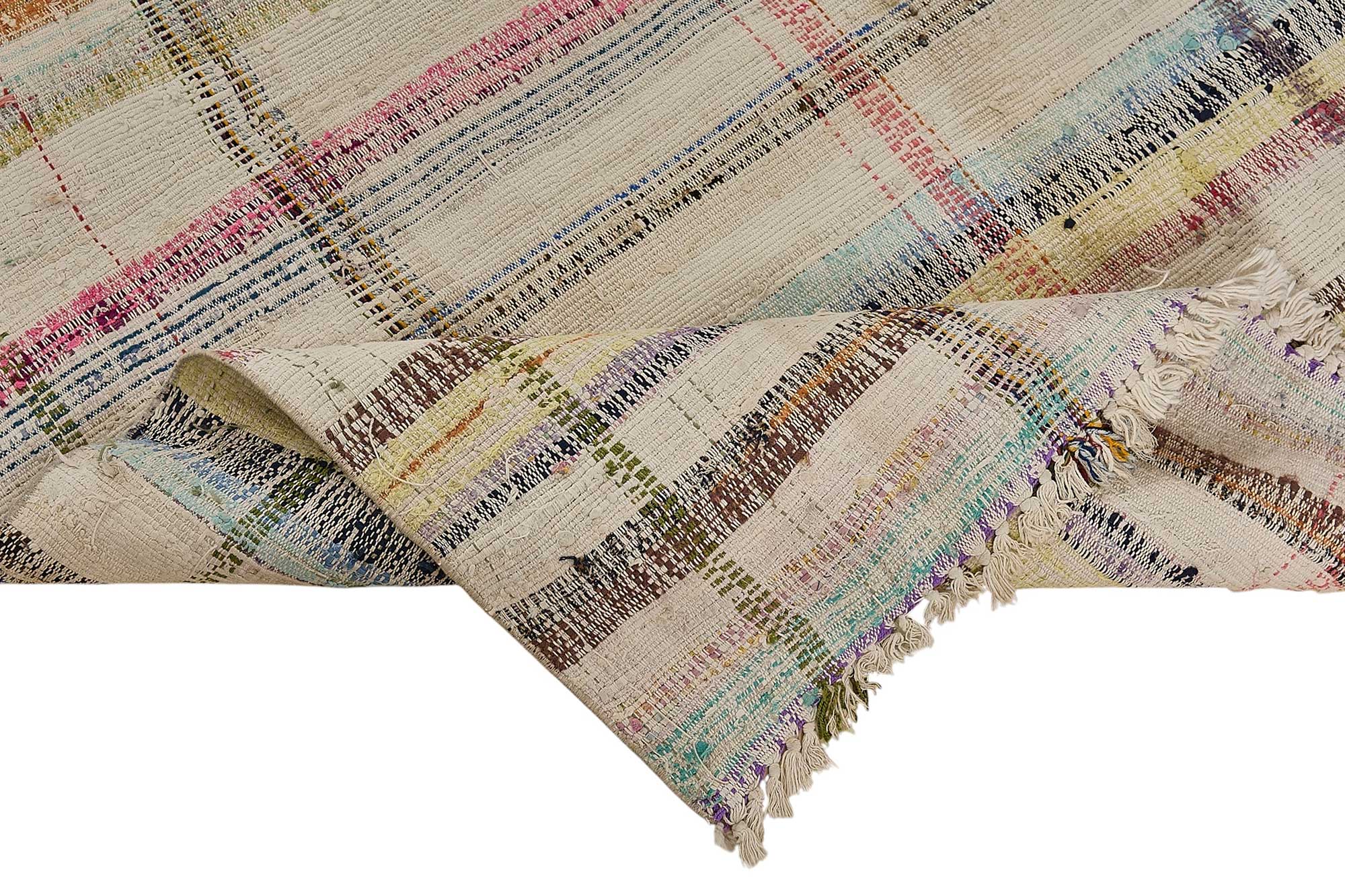 5x8 Handmade Vintage Chaput Kilim Rug - 51834